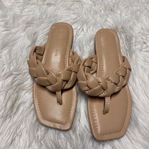 New Wild Diva Braded Sandles Size 6
